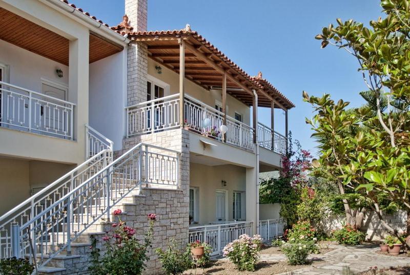 Samos Apartments Kampos Marathokampou Buitenkant foto